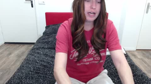 Syl  online show from January 2025 09:22:01 PM