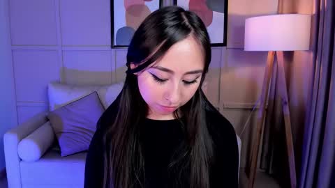 Cloe  online show from November 2025 09:14:02 PM