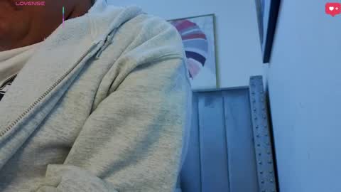 Cloe x Billy online show from April 2026 01:12:02 PM