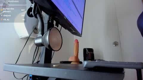 ---Cloe--- online show from April 2026 01:42:02 AM