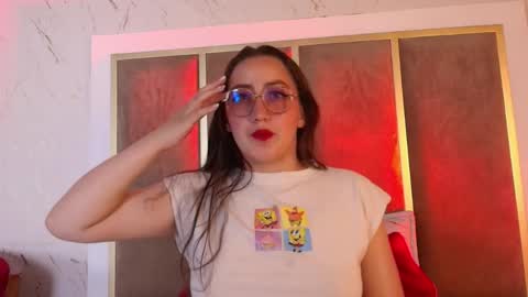 Cloe Samders online show from April 2026 06:57:01 PM