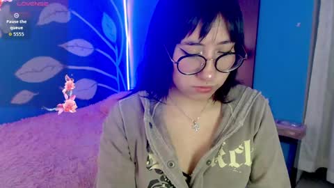 Snapshot of cloud_eli chatting on June 2026 11:12:02 AM Elizabeth online show from June 2026 11:12:02 AM