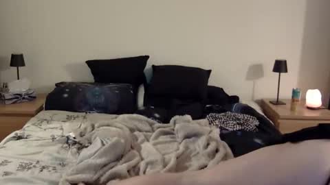 Snapshot of cloudy2025 chatting on November 2025 03:06:01 AM cloudy2025 online show from November 2025 03:06:01 AM