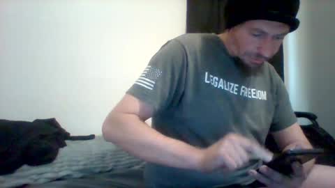 cloudyystarr666 online show from February 2025 05:21:02 PM