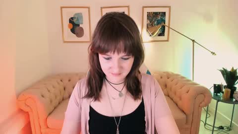  Clover  follow me  online show from January 2025 02:21:01 PM