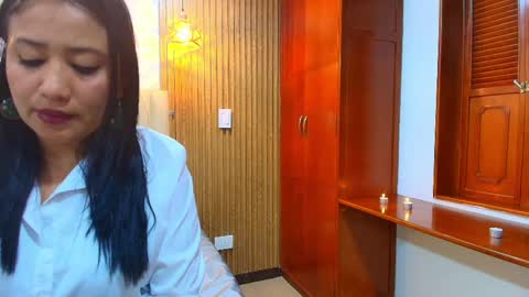 Snapshot of clovyzenvy chatting on June 2026 11:12:01 AM Clovy Zenvy online show from June 2026 11:12:01 AM