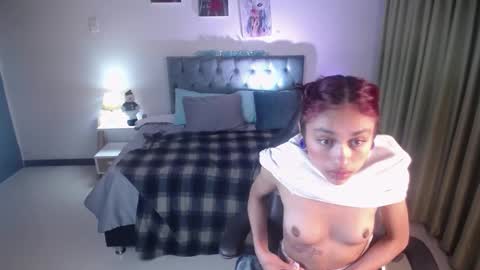 emely dolce online show from December 2024 08:55:02 AM