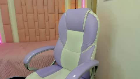 CLOE online show from June 2026 02:56:02 AM
