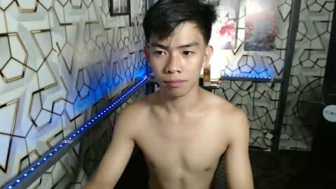 Snapshot of clyde_twinkx chatting on September 2025 09:44:01 AM clyde_twinkx online show from September 2025 09:44:01 AM