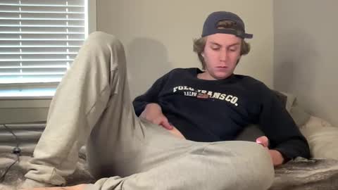 Clyde Austin online show from November 2025 07:24:01 PM