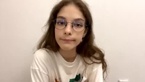 Anya online show from June 2026 11:53:02 PM