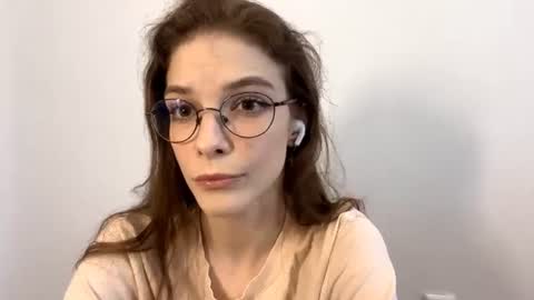 Anya online show from June 2026 05:23:01 PM