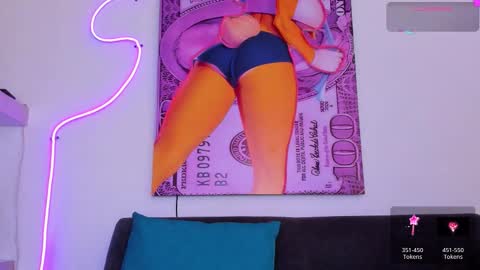 cmila0713 online show from February 2026 01:14:01 AM