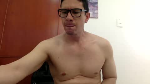 Snapshot of coach2020 chatting on September 2025 01:05:02 PM coach2020 online show from September 2025 01:05:02 PM