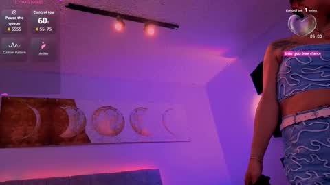 Valerie  nenitasexy online show from November 2025 06:41:02 PM