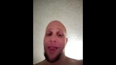 cockybloke1978 online show from March 2025 10:08:02 AM