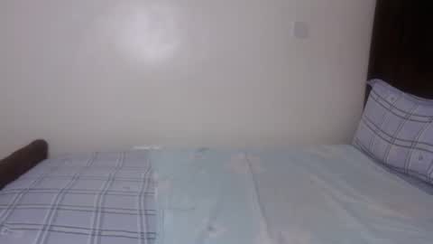 Snapshot of cocoa_devine chatting on April 2026 11:19:01 AM cocoa_devine online show from April 2026 11:19:01 AM