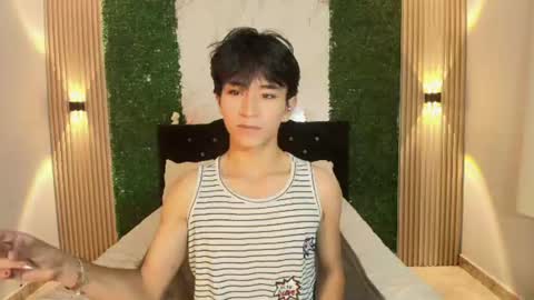 Snapshot of cococumps chatting on June 2026 12:06:01 PM COCO online show from June 2026 12:06:01 PM