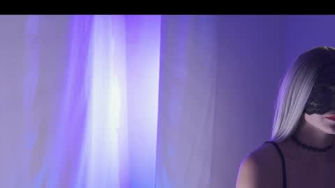 Coconutcatin online show from April 2026 07:00:02 PM