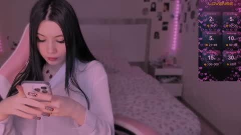 Snapshot of coddleweeper chatting on December 2024 07:26:02 AM Hello guys my name is Coddle online show from December 2024 07:26:02 AM