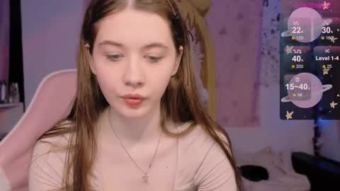 Snapshot of coddleweeper chatting on September 2025 01:58:01 PM Hello guys my name is Coddle online show from September 2025 01:58:01 PM