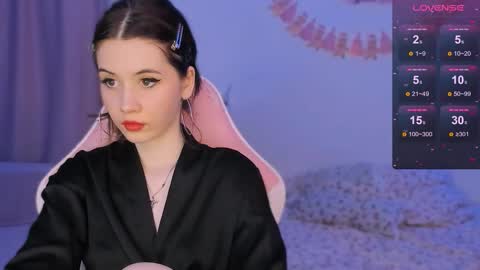 Snapshot of coddleweeper chatting on February 2026 11:42:02 AM Hello guys my name is Coddle online show from February 2026 11:42:02 AM