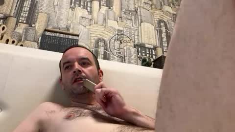 colambus83 online show from April 2026 05:12:02 AM