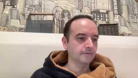 colambus83 online show from April 2026 01:36:02 PM