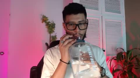 Colby online show from December 2025 07:56:02 PM