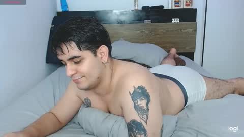 colin_lewisss online show from November 2025 12:13:01 AM