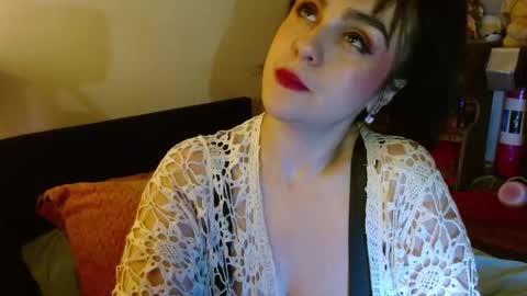 Collette online show from January 2026 05:01:01 AM