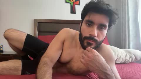 colombianstud94 online show from February 2026 05:44:02 PM