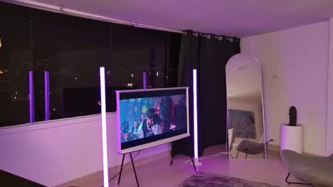 Jhoan online show from October 2025 12:11:01 AM