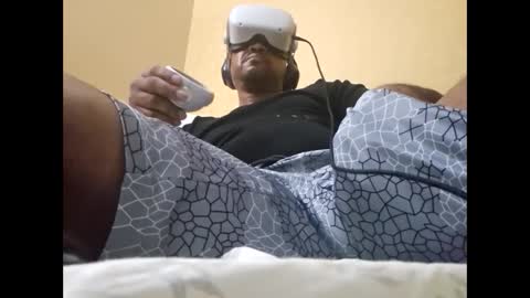 Snapshot of comesuckthisdick111 chatting on February 2025 09:44:02 AM comesuckthisdick111 online show from February 2025 09:44:02 AM