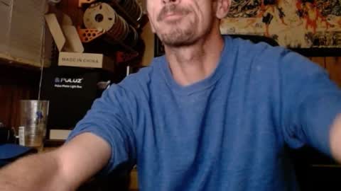 Nelson or ComicKing and sometime Peachy143 online show from March 2025 11:08:02 AM