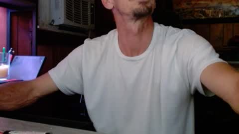 Nelson or ComicKing and sometime Peachy143 online show from September 2025 11:29:02 PM