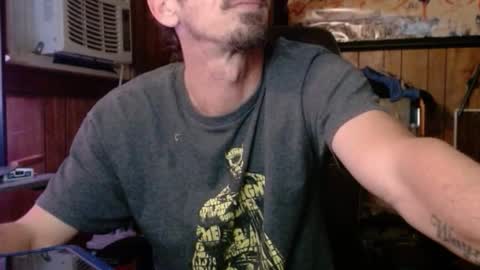 Nelson or ComicKing and sometime Peachy143 online show from November 2025 01:17:01 AM