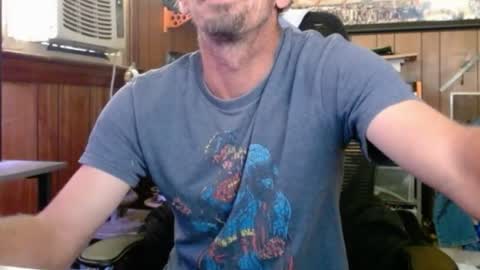 Snapshot of comic_king27 chatting on June 2026 09:40:01 PM Nelson or ComicKing and sometime Peachy143 online show from June 2026 09:40:01 PM