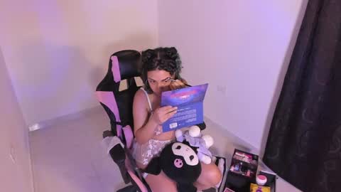 Snapshot of conejita_lis chatting on June 2026 11:42:02 PM Conejita online show from June 2026 11:42:02 PM
