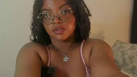 conielaurenth online show from June 2026 01:28:02 AM