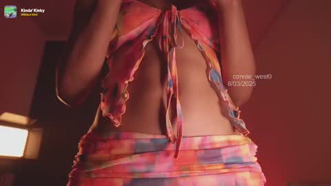 Snapshot of connie_west0 chatting on March 2025 08:57:01 PM independent model online show from March 2025 08:57:01 PM