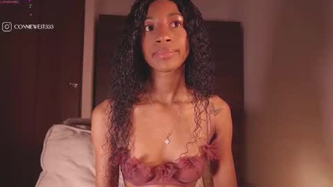 Snapshot of connie_west0 chatting on October 2025 12:31:01 AM independent model online show from October 2025 12:31:01 AM