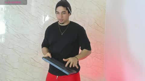 Connor online show from April 2026 08:32:02 PM