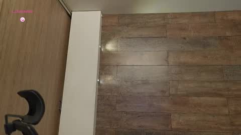 connor_h1 online show from March 2026 04:18:01 AM