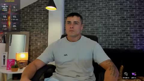 Snapshot of connorsmith_26 chatting on September 2025 12:32:02 AM Connor Smith online show from September 2025 12:32:02 AM