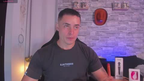 Connor Smith online show from November 2025 08:41:02 PM