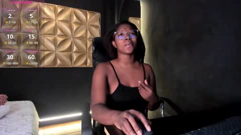 Nilo Solem online show from August 2026 07:49:02 PM