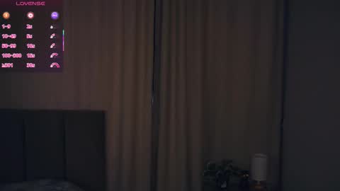 Hello im Sofia Welcme to my room .More hugs and kiss for you online show from November 2025 06:45:01 AM