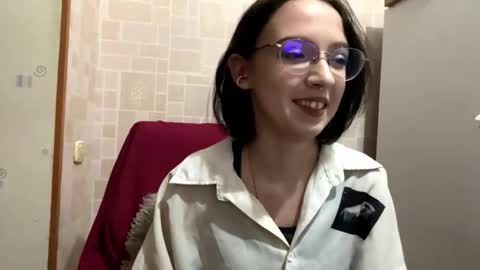 consuelamcelwaine online show from March 2026 08:37:02 PM