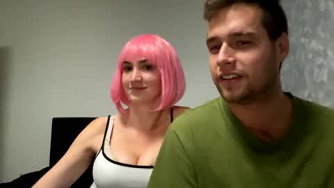 Snapshot of coochieandcream chatting on October 2025 08:40:01 PM CoochieAndCream online show from October 2025 08:40:01 PM